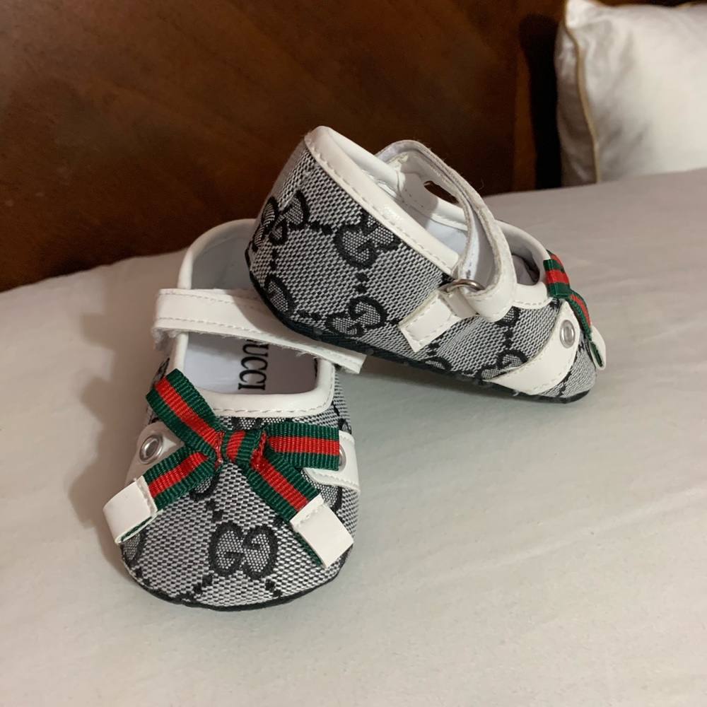 COPY - Faux Gucci baby girl shoe